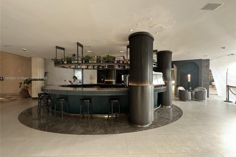 Condominio en venta en Miami Beach, Florida, 1 dormitorio, 64.66 m2 № 1952206 - foto 11