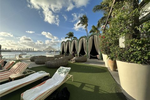 Condominio en venta en Miami Beach, Florida, 1 dormitorio, 64.66 m2 № 1952206 - foto 8