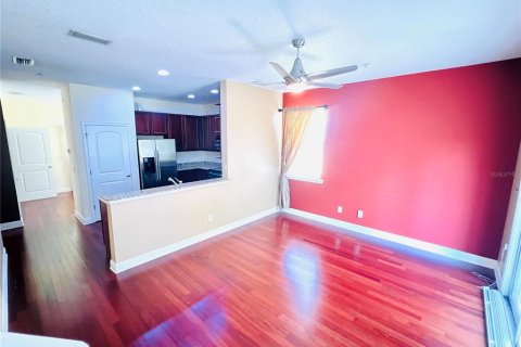 Townhouse in Orlando, Florida 3 bedrooms, 149.67 sq.m. № 1513117 - photo 5