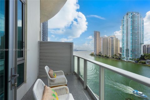 Copropriété à louer à Miami, Floride: 1 chambre, 82.78 m2 № 2170884 - photo 4