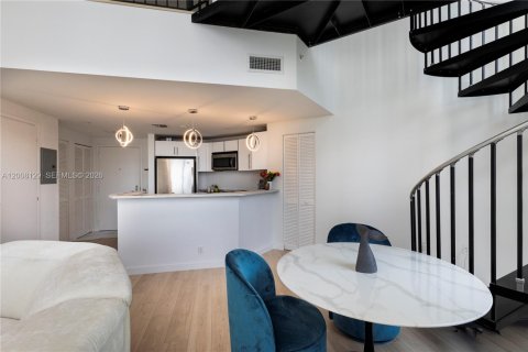 Copropriété à louer à Miami, Floride: 1 chambre, 82.78 m2 № 2170884 - photo 7