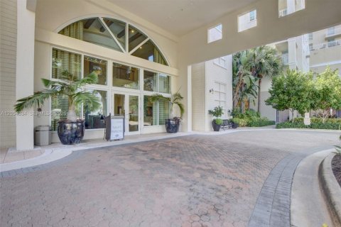 Touwnhouse à vendre à Boynton Beach, Floride: 3 chambres, 156.54 m2 № 2072001 - photo 3