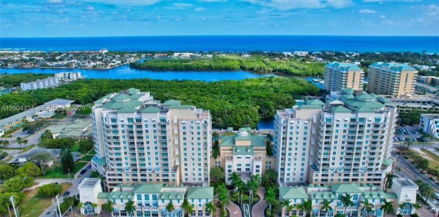 Touwnhouse à Boynton Beach, Floride 3 chambres, 156.54 m2 № 2072001
