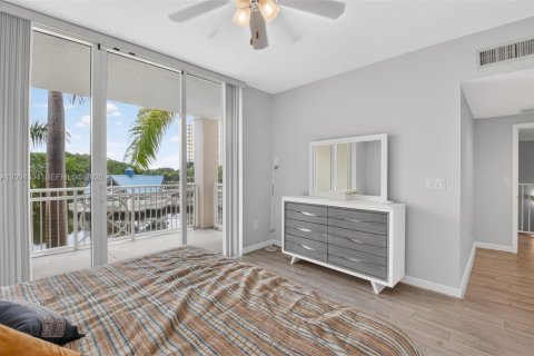 Touwnhouse à vendre à Boynton Beach, Floride: 3 chambres, 156.54 m2 № 2072001 - photo 24