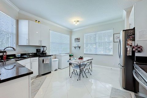 Casa en venta en Ocoee, Florida, 3 dormitorios, 148.09 m2 № 1919668 - foto 12