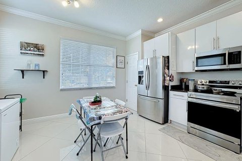 Casa en venta en Ocoee, Florida, 3 dormitorios, 148.09 m2 № 1919668 - foto 11