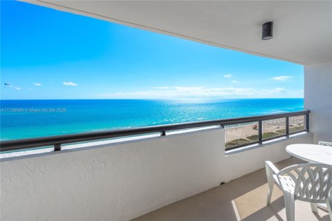 Condominio en venta en Miami Beach, Florida, 1 dormitorio, 79.99 m2 № 1710186 - foto 4