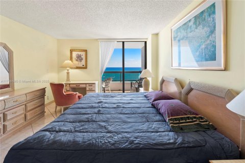 Condominio en venta en Miami Beach, Florida, 1 dormitorio, 79.99 m2 № 1710186 - foto 29