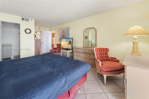 Condominio en venta en Miami Beach, Florida, 1 dormitorio, 79.99 m2 № 1710186 - foto 27