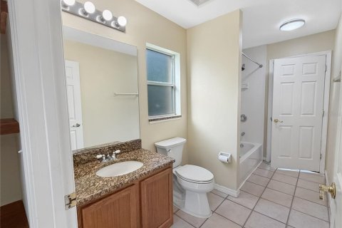 Casa en venta en Altamonte Springs, Florida, 4 dormitorios, 216.18 m2 № 2387638 - foto 12