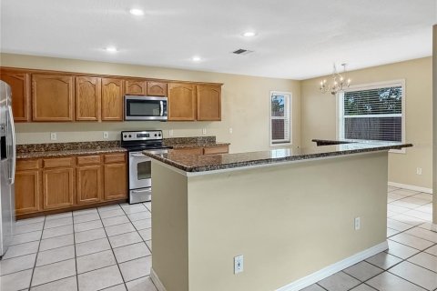 Casa en venta en Altamonte Springs, Florida, 4 dormitorios, 216.18 m2 № 2387638 - foto 3