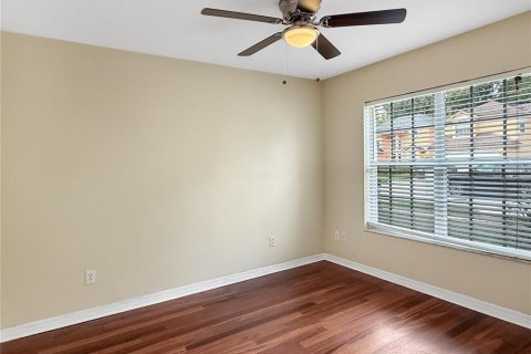 Casa en venta en Altamonte Springs, Florida, 4 dormitorios, 216.18 m2 № 2387638 - foto 11