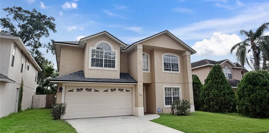 Casa en Altamonte Springs, Florida 4 dormitorios, 216.18 m2 № 2387638
