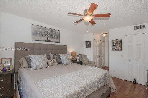 Condominio en venta en Sunrise, Florida, 1 dormitorio, 80.08 m2 № 2005336 - foto 17