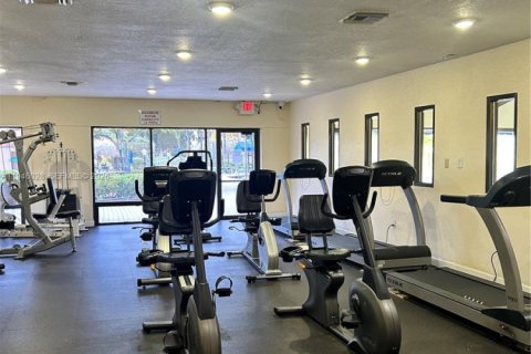 Condominio en venta en Sunrise, Florida, 1 dormitorio, 80.08 m2 № 2005336 - foto 25