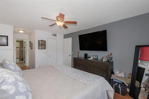 Condominio en venta en Sunrise, Florida, 1 dormitorio, 80.08 m2 № 2005336 - foto 19