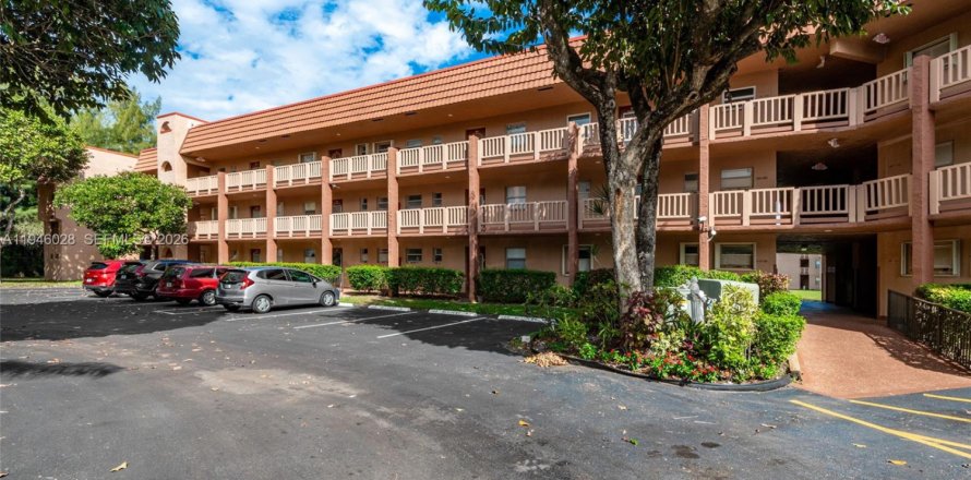 Condominio en Sunrise, Florida, 1 dormitorio  № 2005336