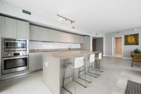 Снять в аренду кондоминиум в Холливуд, Флорида 3 спальни, 162.76м2, № 1966610 - фото 23