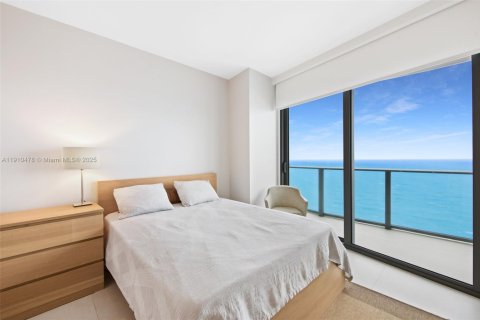 Снять в аренду кондоминиум в Холливуд, Флорида 3 спальни, 162.76м2, № 1966610 - фото 18