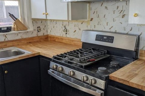 Casa en venta en Bartow, Florida, 5 dormitorios, 264.59 m2 № 2150198 - foto 5