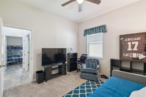 House in Apopka, Florida 4 bedrooms, 194.82 sq.m. № 1558392 - photo 20