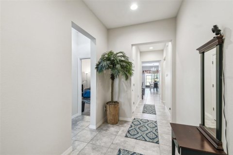 House in Apopka, Florida 4 bedrooms, 194.82 sq.m. № 1558392 - photo 3