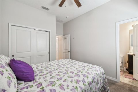 House in Apopka, Florida 4 bedrooms, 194.82 sq.m. № 1558392 - photo 21