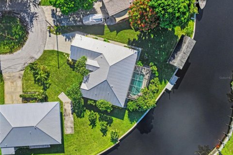 Villa ou maison à vendre à North Fort Myers, Floride: 3 chambres, 159.51 m2 № 2418751 - photo 22