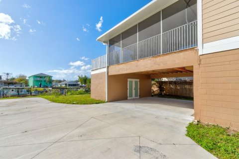 Villa ou maison à vendre à Oak Hill, Floride: 2 chambres, 167.22 m2 № 2431845 - photo 20