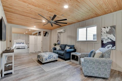 Villa ou maison à vendre à Oak Hill, Floride: 2 chambres, 167.22 m2 № 2431845 - photo 5