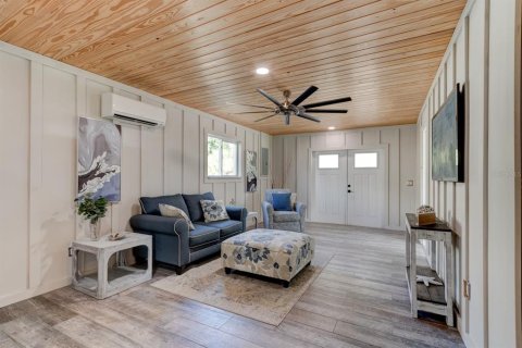 Villa ou maison à vendre à Oak Hill, Floride: 2 chambres, 167.22 m2 № 2431845 - photo 6