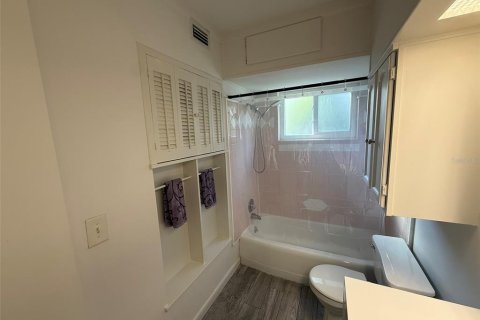 Condominio en venta en Sarasota, Florida, 1 dormitorio, 51.28 m2 № 2093844 - foto 7
