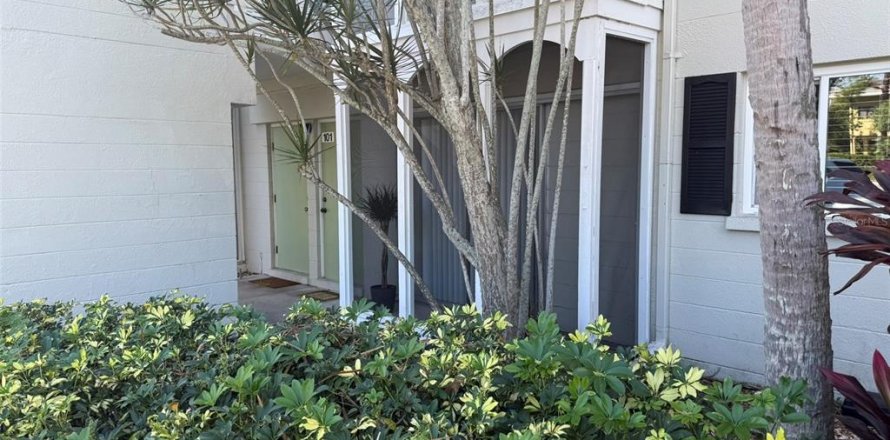 Condominio en Sarasota, Florida, 1 dormitorio  № 2093844