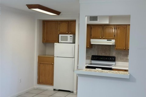 Condominio en venta en Sarasota, Florida, 1 dormitorio, 51.28 m2 № 2093844 - foto 5