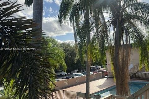 Купить кондоминиум в Майами, Флорида 1 спальня, 75.53м2, № 1975832 - фото 6