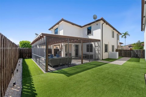 Casa en venta en Cutler Bay, Florida, 5 dormitorios, 231.51 m2 № 2412912 - foto 23