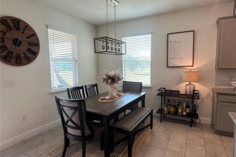 House in Wesley Chapel, Florida 4 bedrooms, 191.1 sq.m. № 1744388 - photo 11