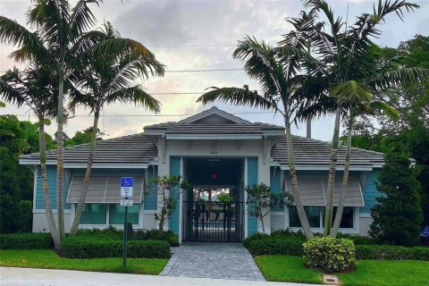 Adosado en venta en Deerfield Beach, Florida, 3 dormitorios, 171.13 m2 № 2146339 - foto 15