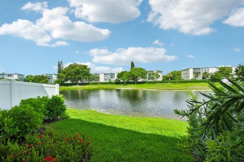 Adosado en venta en Deerfield Beach, Florida, 3 dormitorios, 171.13 m2 № 2146339 - foto 5