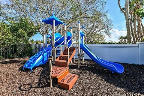 Adosado en venta en Deerfield Beach, Florida, 3 dormitorios, 171.13 m2 № 2146339 - foto 17