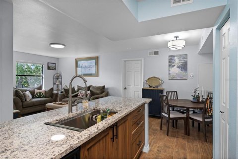 Copropriété à vendre à Kissimmee, Floride: 2 chambres, 87.05 m2 № 1767007 - photo 10