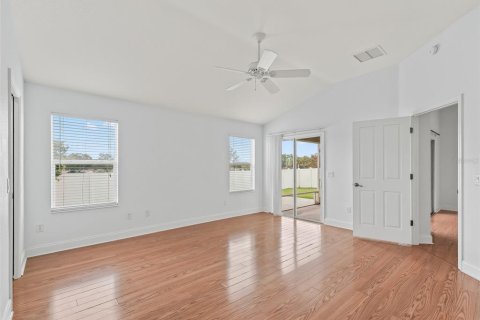 House in Oxford, Florida 3 bedrooms, 175.49 sq.m. № 1815536 - photo 19