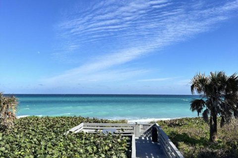 Copropriété à louer à Juno Beach, Floride: 1 chambre, 77.39 m2 № 590714 - photo 1