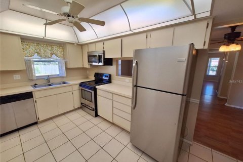 Villa ou maison à louer à Palm Harbor, Floride: 2 chambres, 99.96 m2 № 2106567 - photo 8