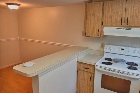 Condominio en alquiler en Tampa, Florida, 2 dormitorios, 101.82 m2 № 1873820 - foto 6