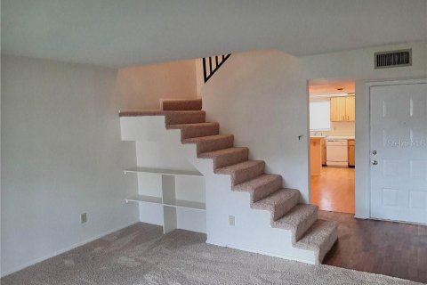 Condominio en alquiler en Tampa, Florida, 2 dormitorios, 101.82 m2 № 1873820 - foto 3