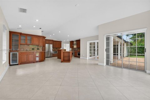 Casa en alquiler en Palmetto Bay, Florida, 4 dormitorios, 289.39 m2 № 2085980 - foto 15