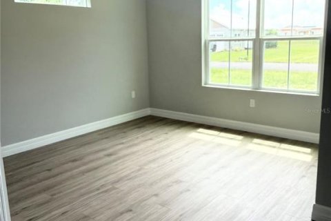 House in Sebring, Florida 4 bedrooms, 184.88 sq.m. № 2214368 - photo 3
