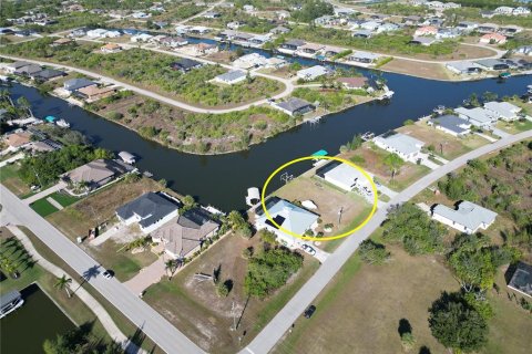 Terreno en venta en Port Charlotte, Florida № 2103985 - foto 5