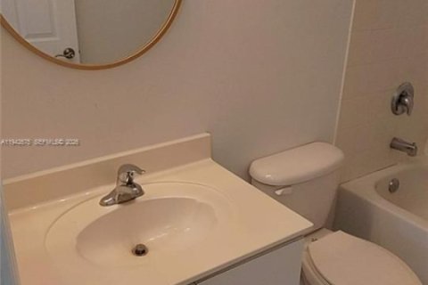 Copropriété à vendre à Cutler Bay, Floride: 3 chambres, 128.48 m2 № 2000107 - photo 8